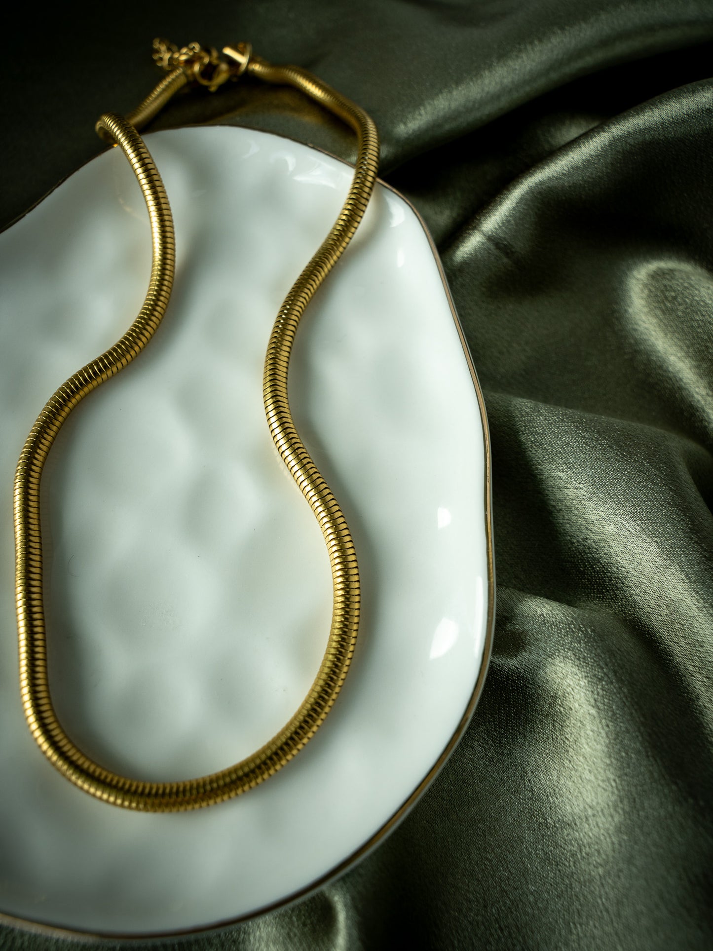 Valora Necklace