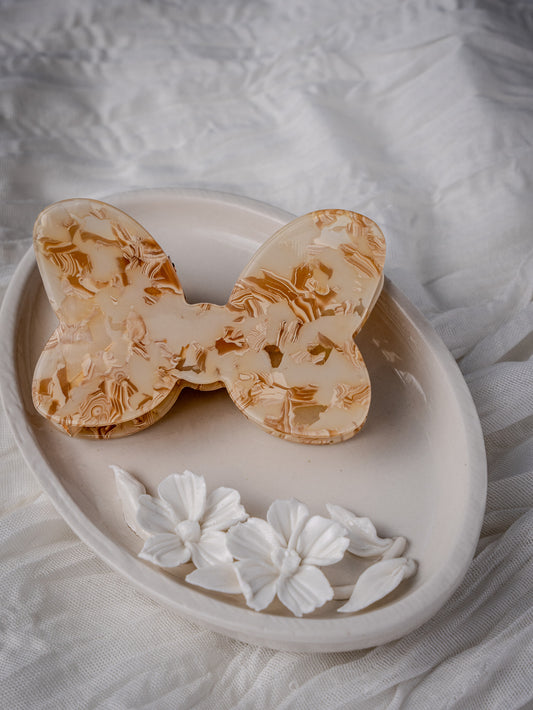 Butterfly Claw Caramel