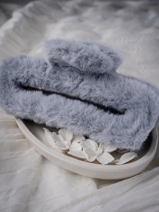 Big Fluffy Claws Blue