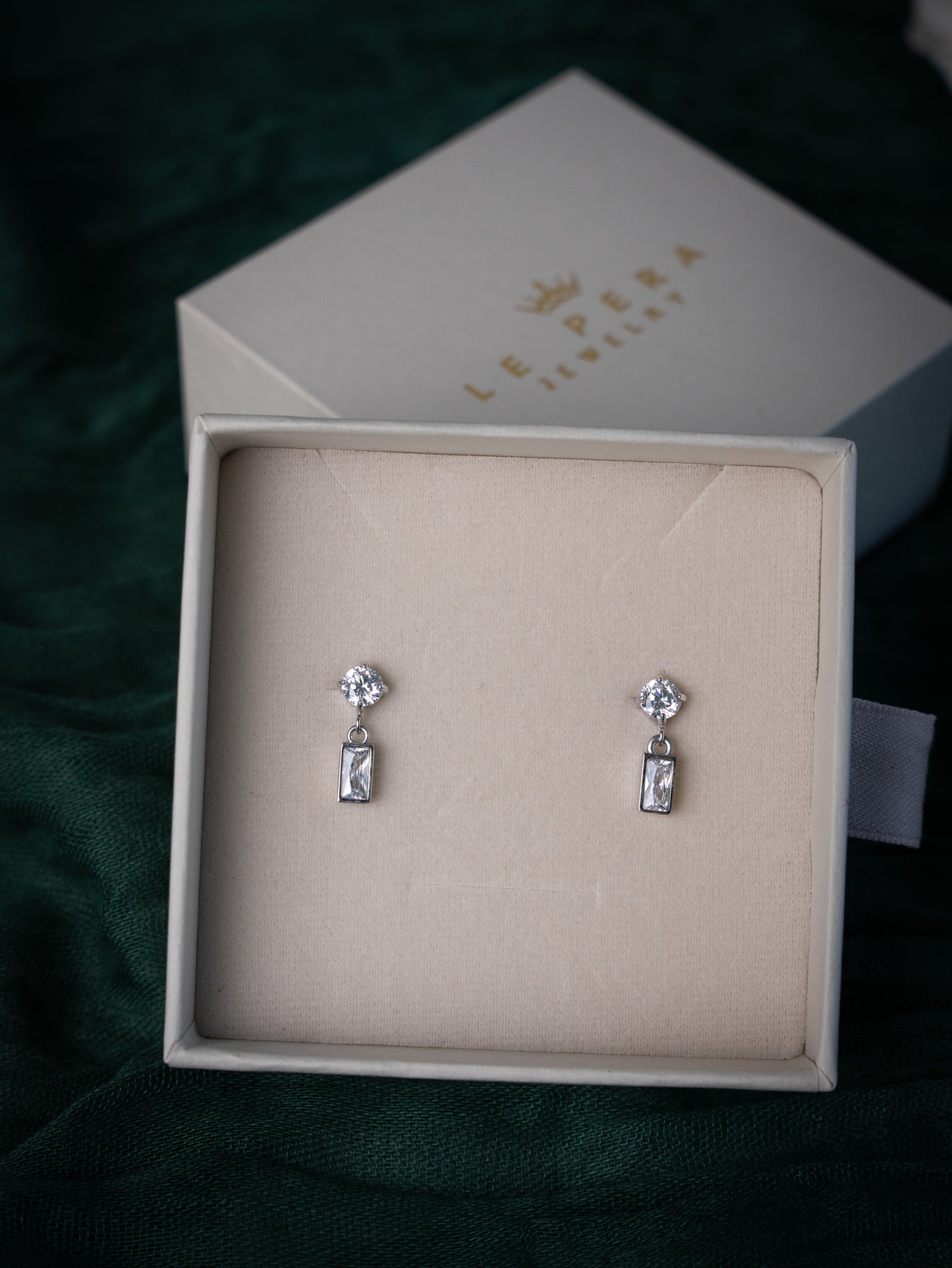 Avenel Earrings S