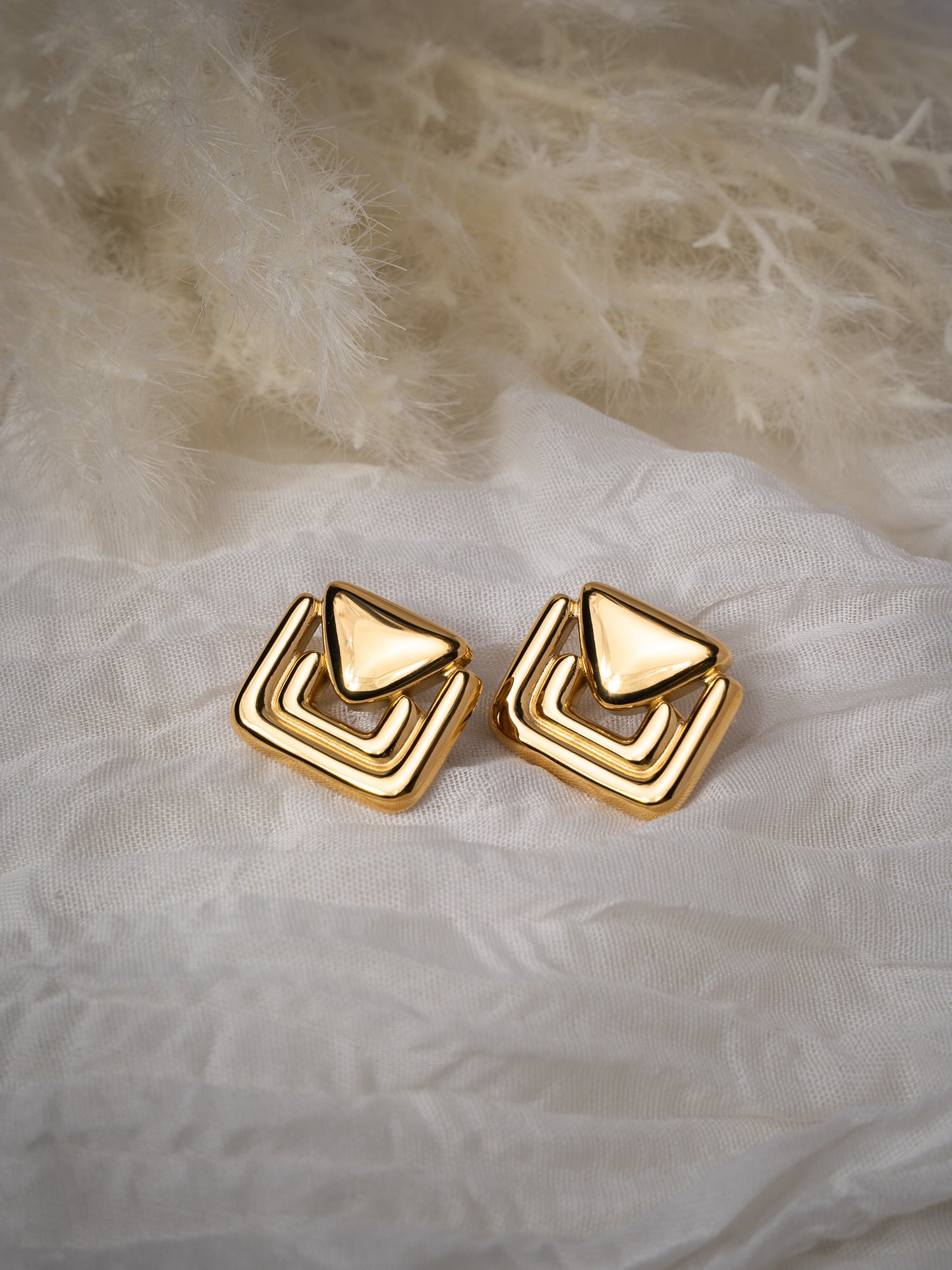 Ariax Earrings