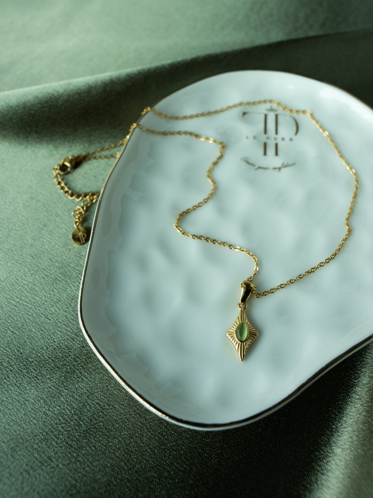 Green Zephyr Necklace