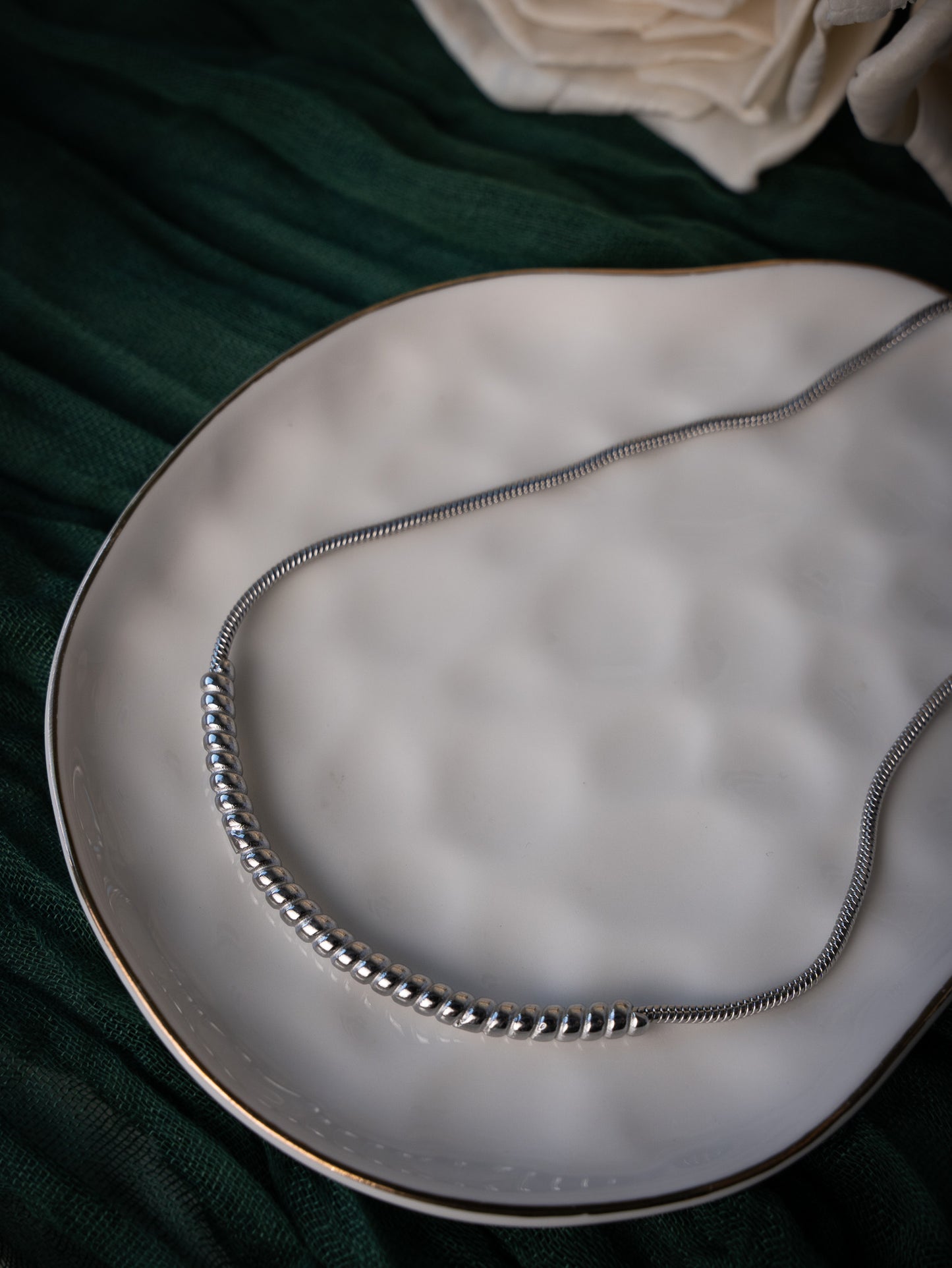 Veyra Necklace