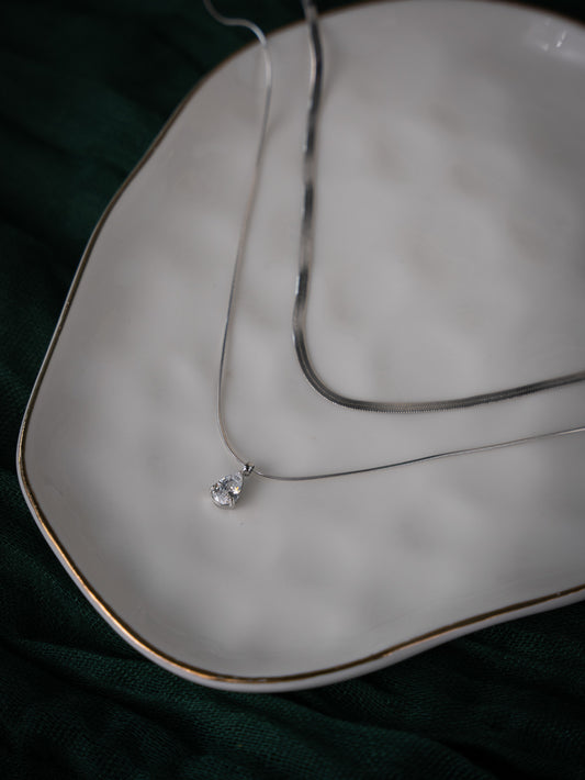 Solenne Necklace S