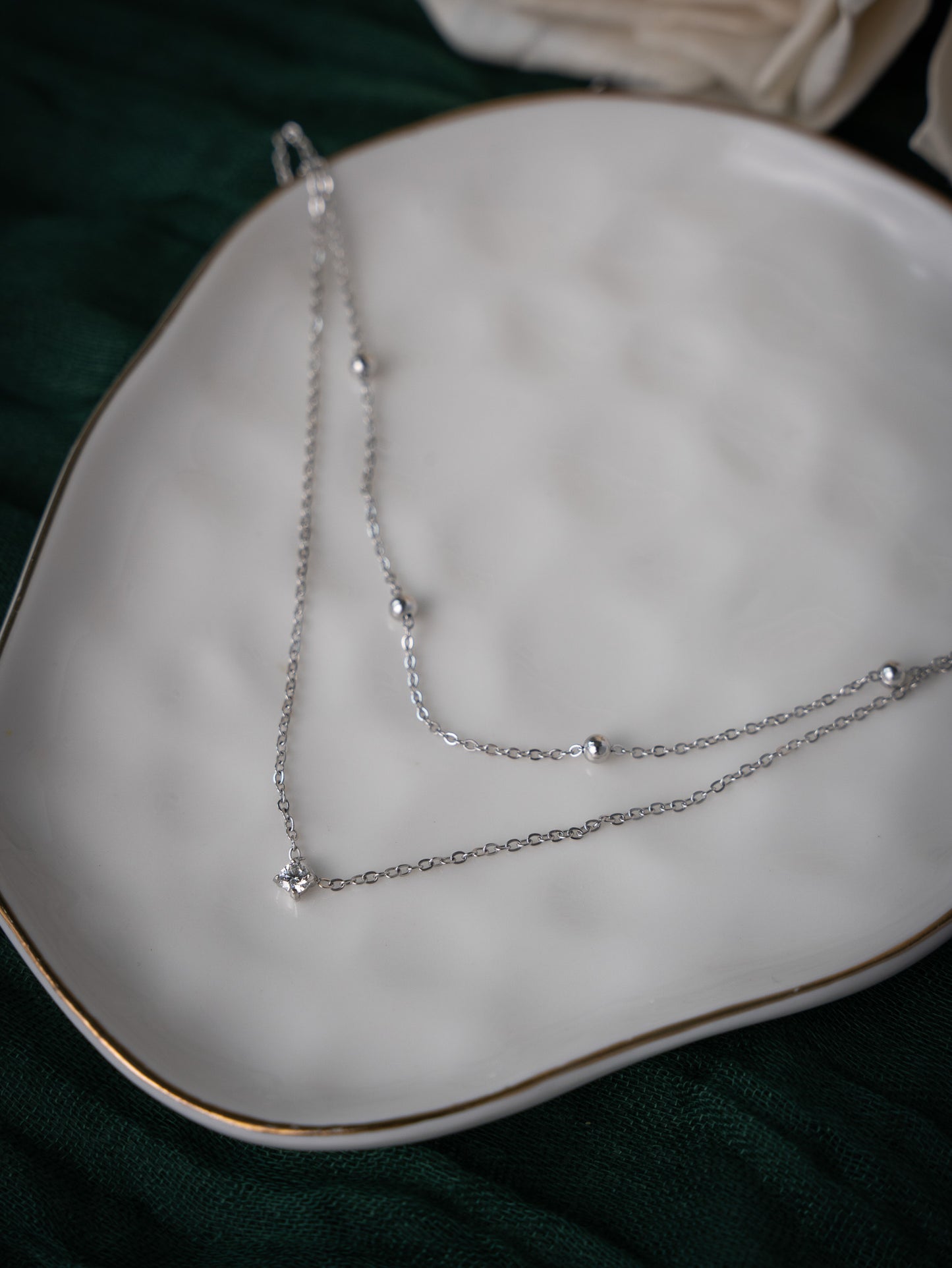 Elyna Necklace S