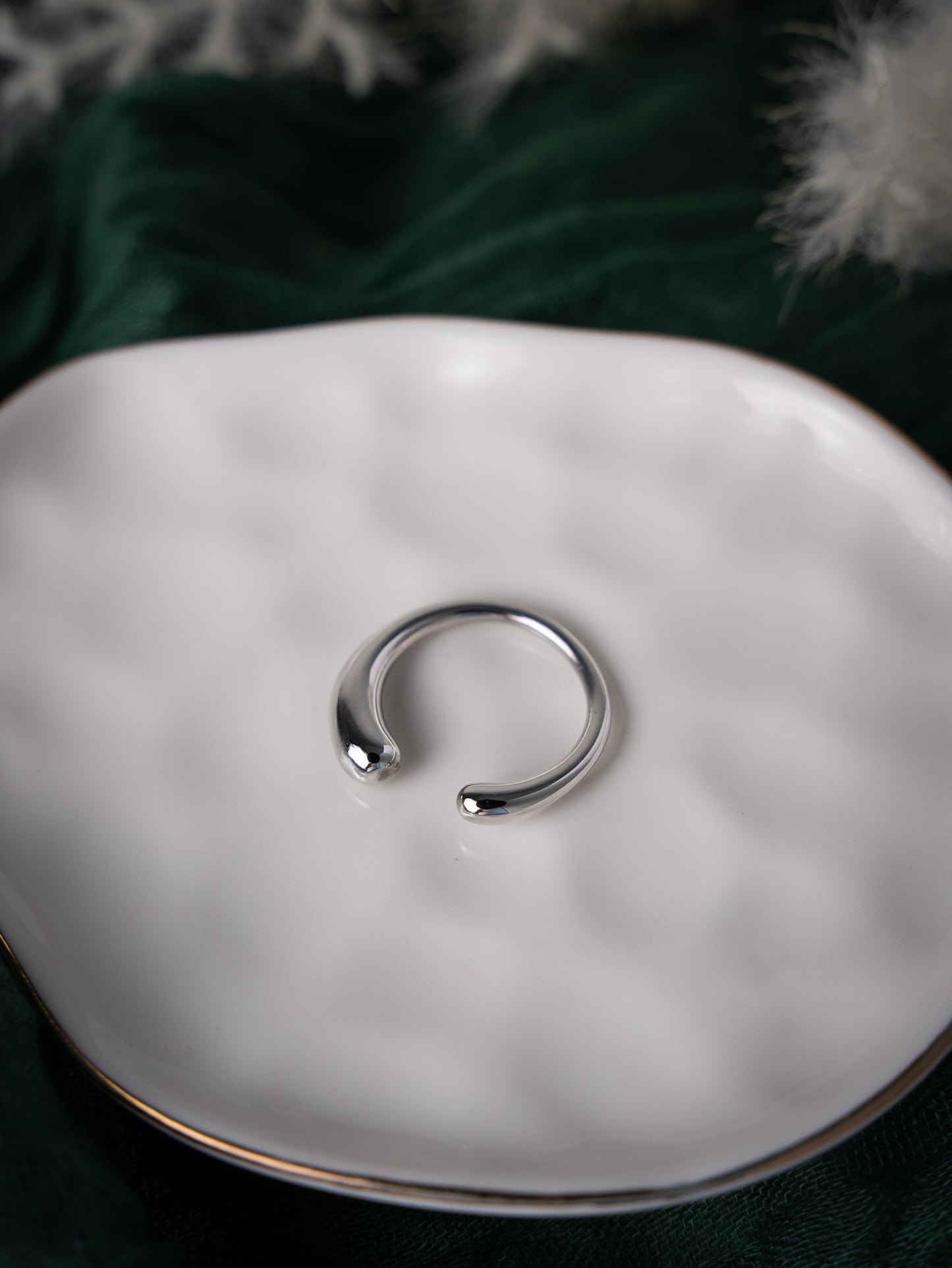 Mariel Ring