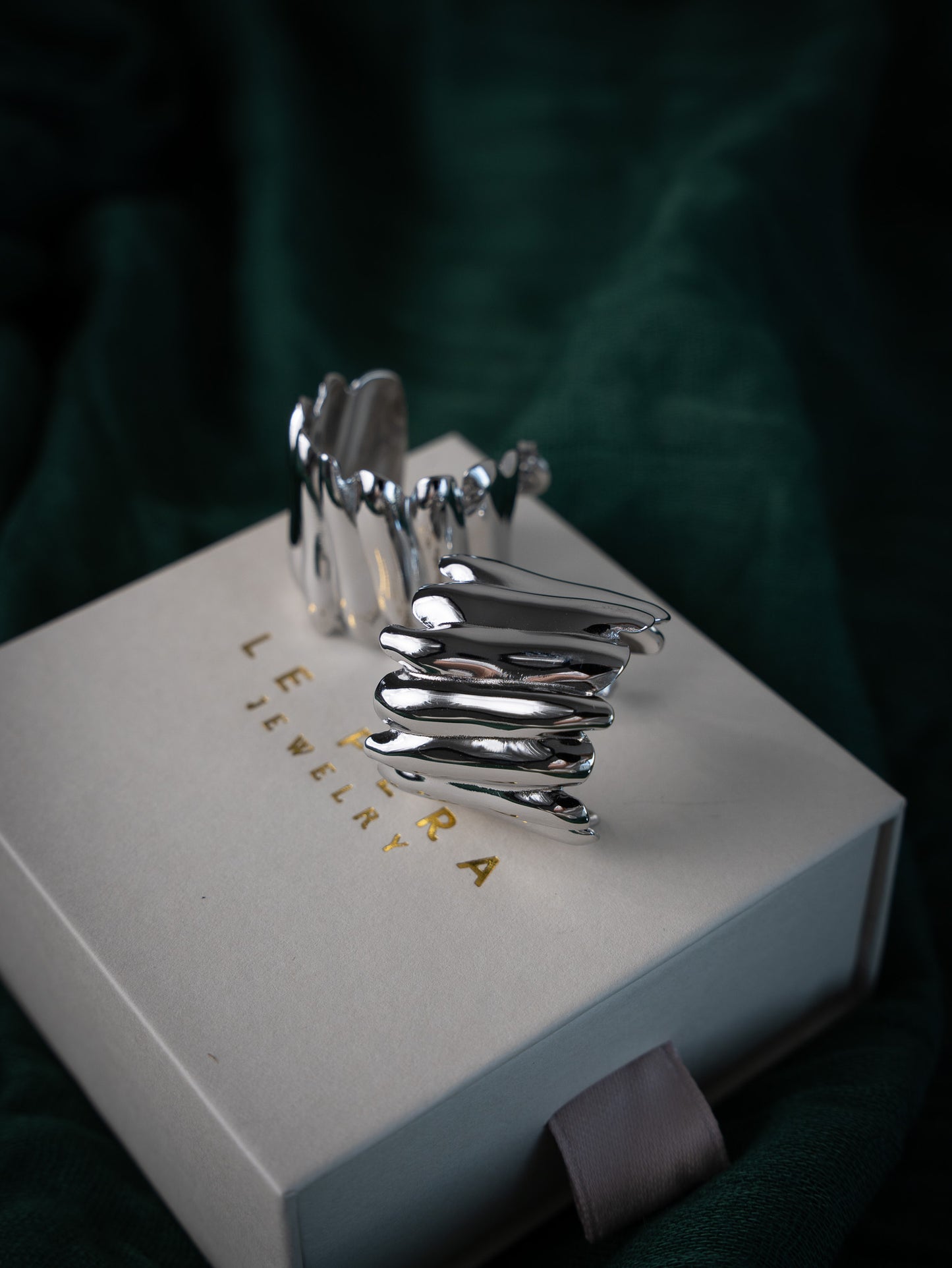 Artemis Earrings S