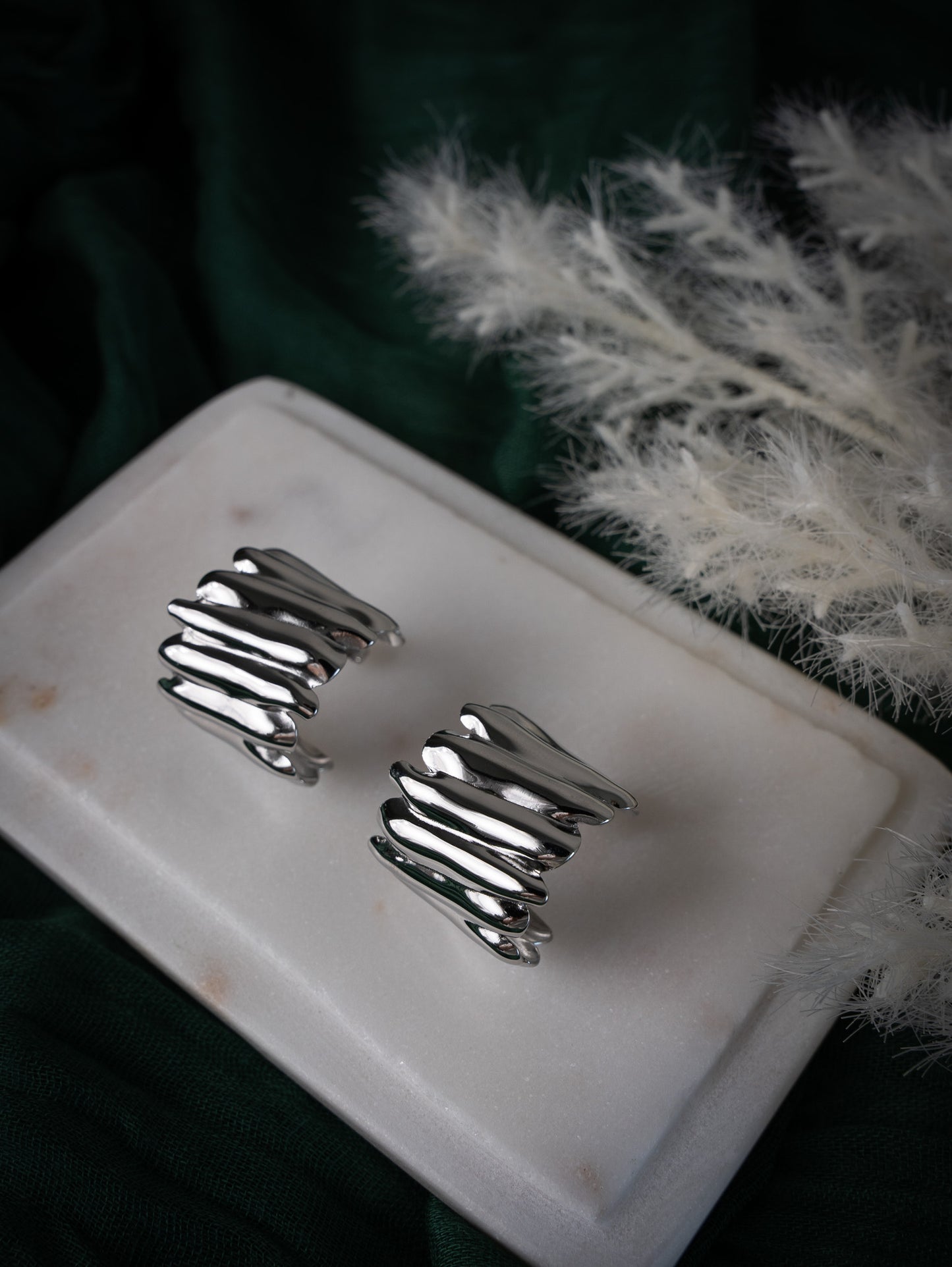 Artemis Earrings S