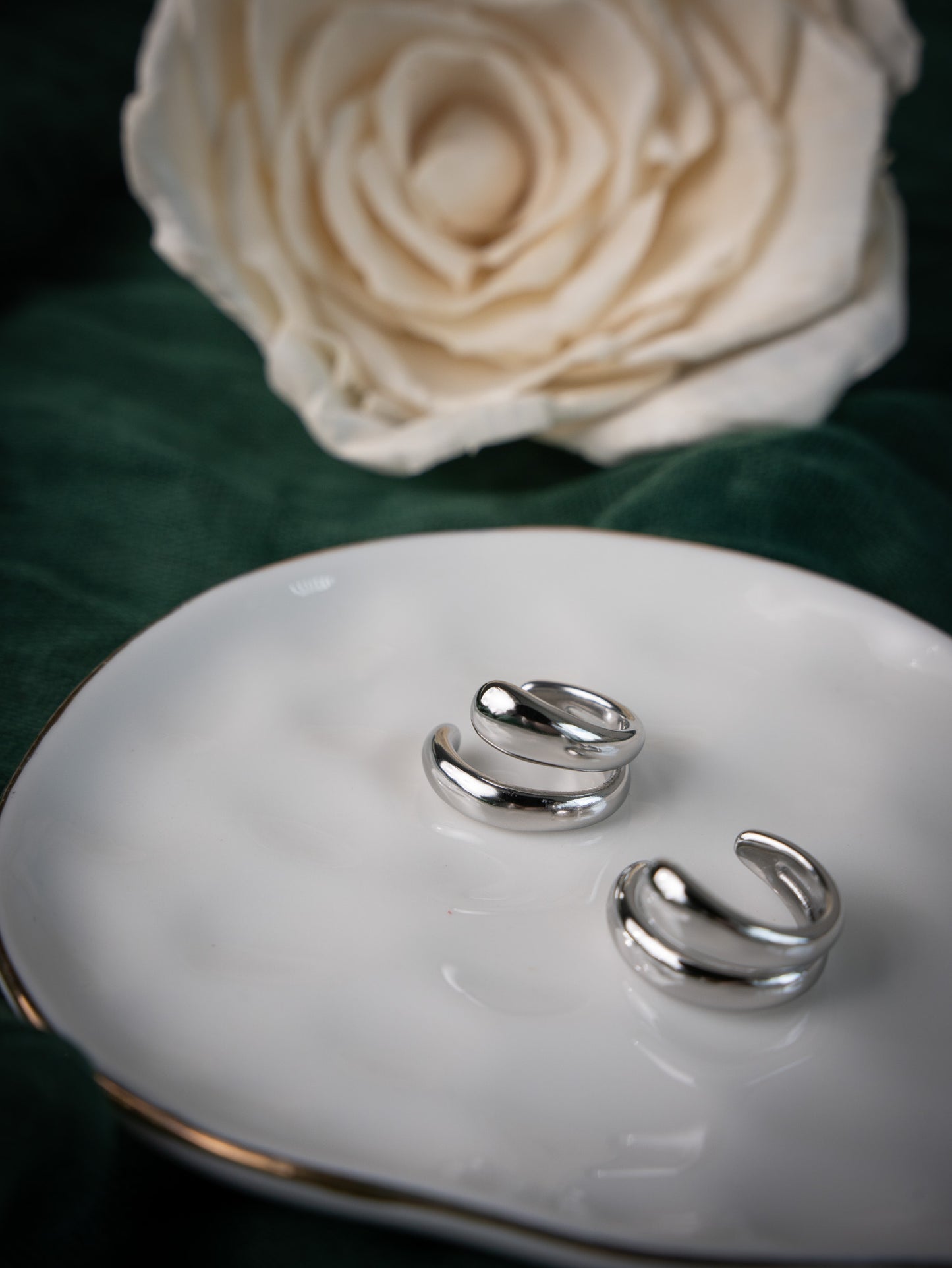 Velara Earrings S