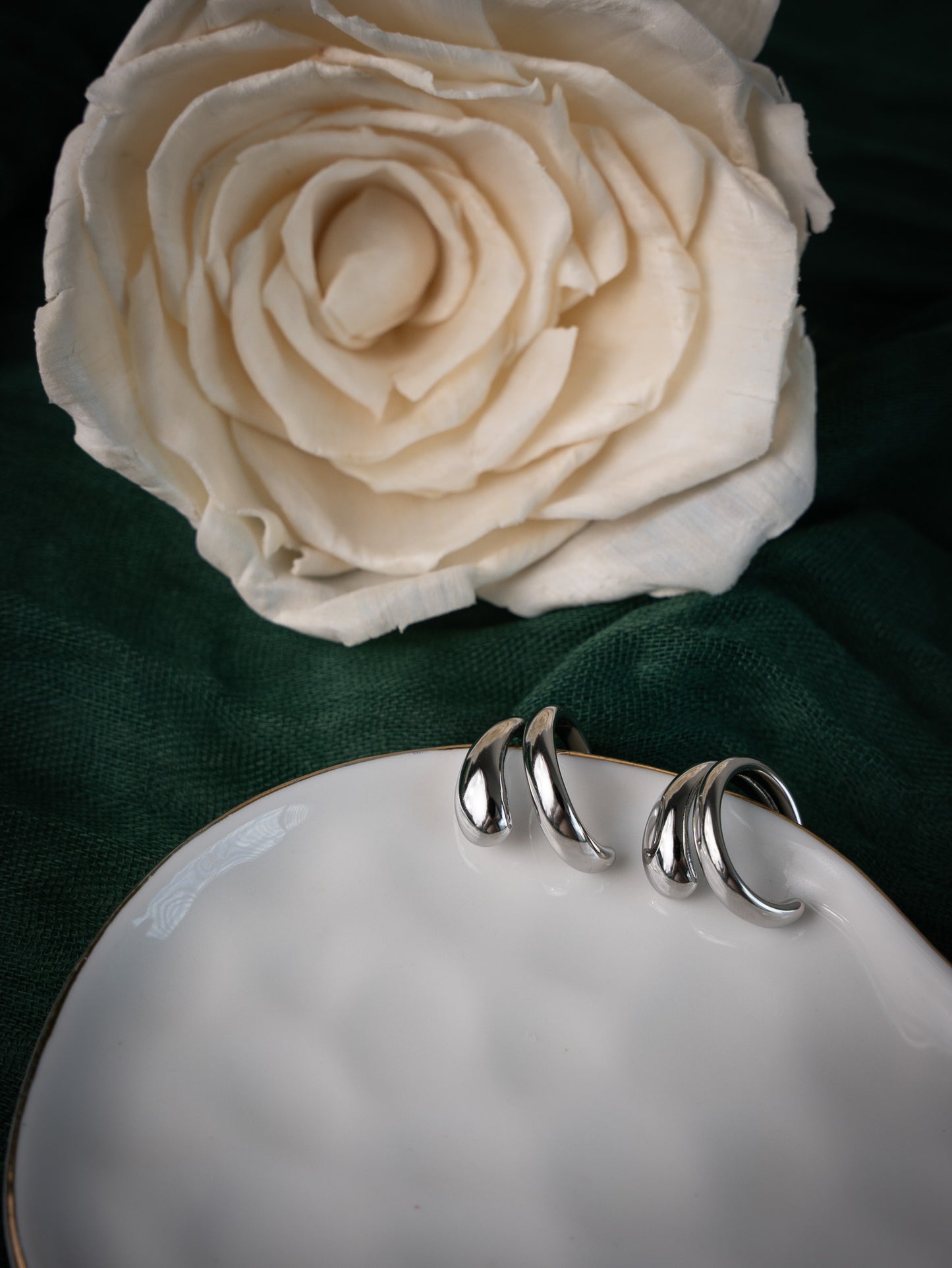 Velara Earrings S