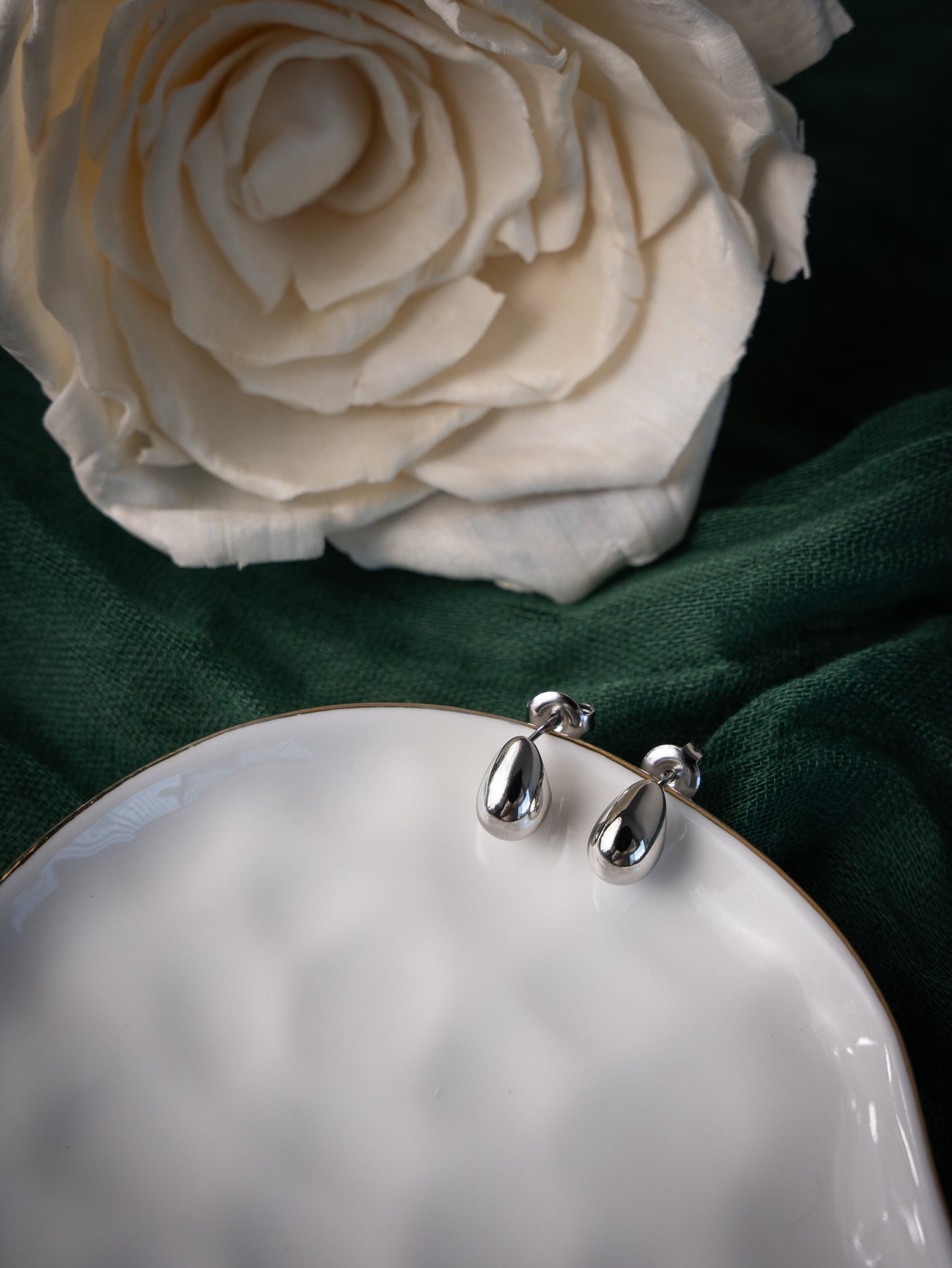 Elaris Earrings