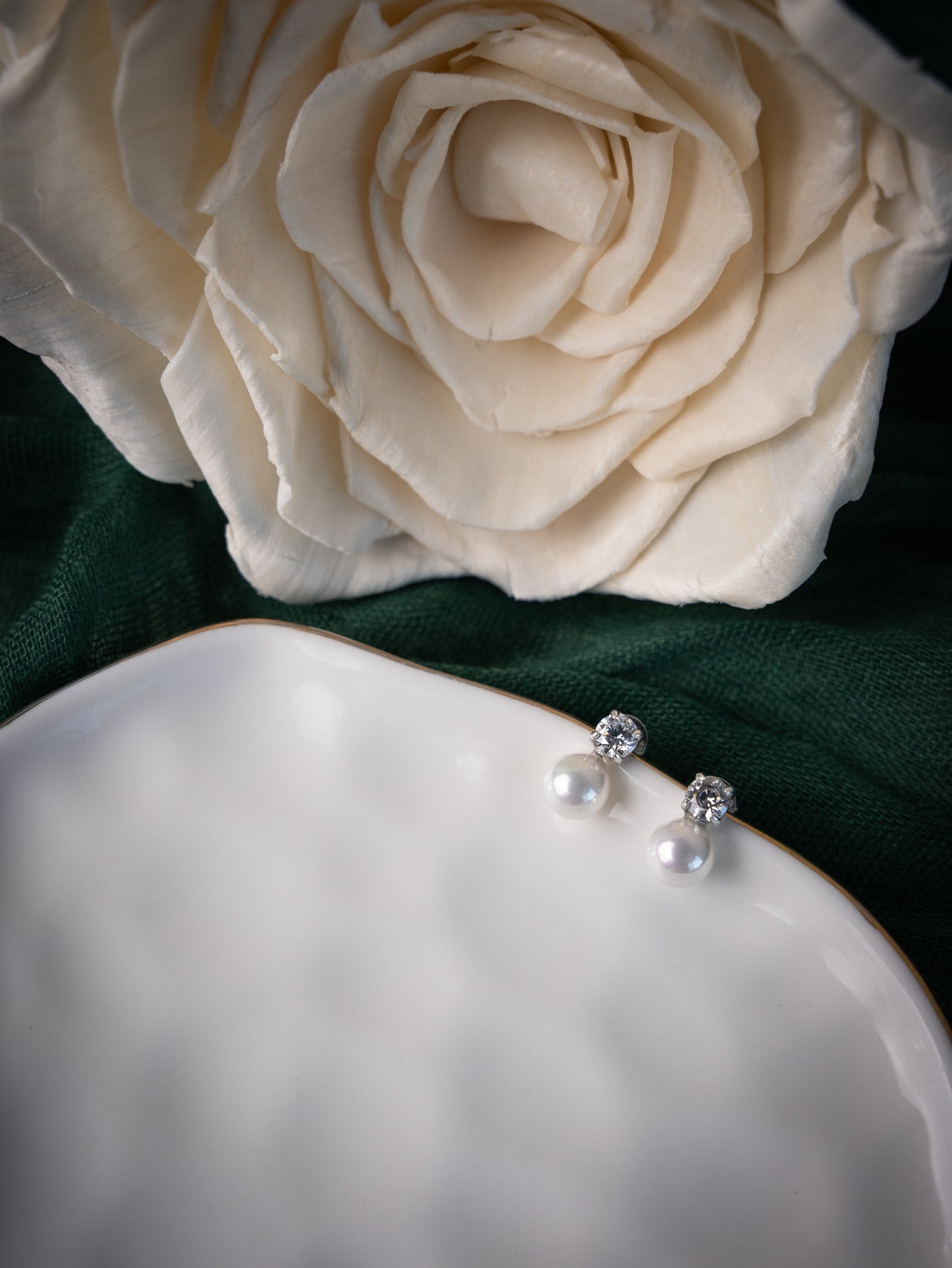Averis Earrings S