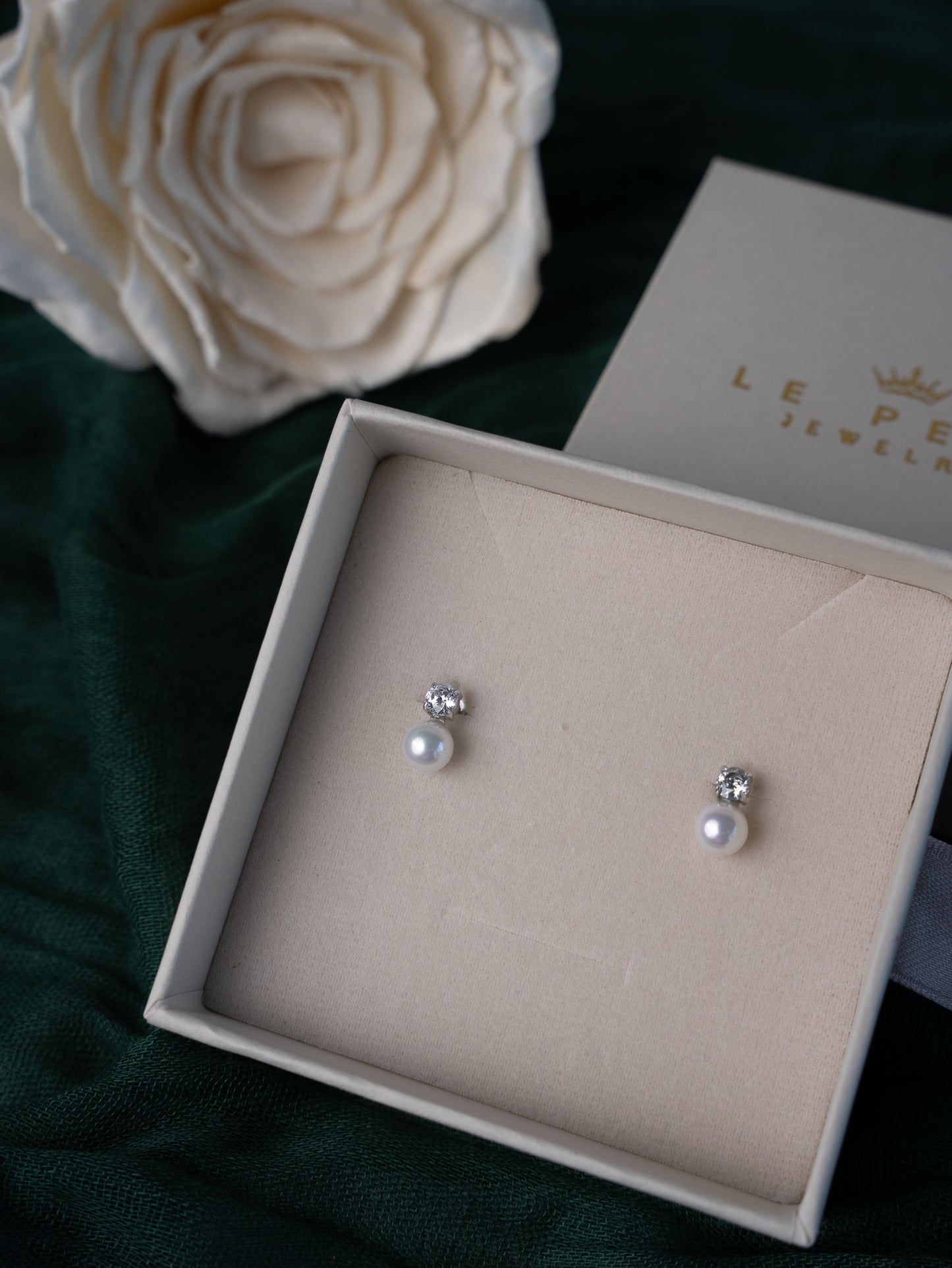 Averis Earrings S