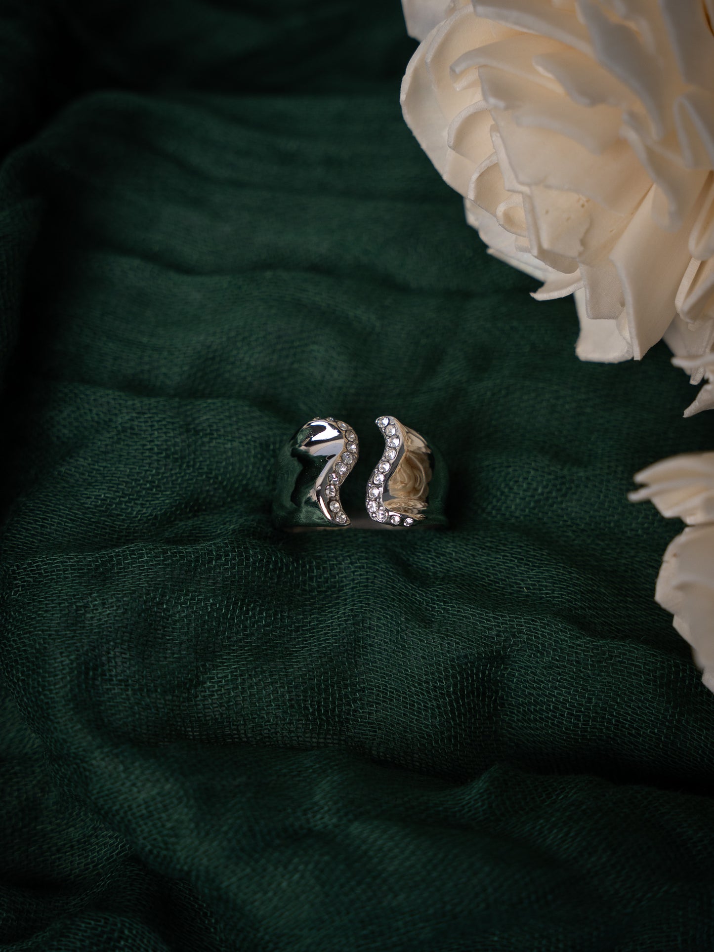 Novea Ring