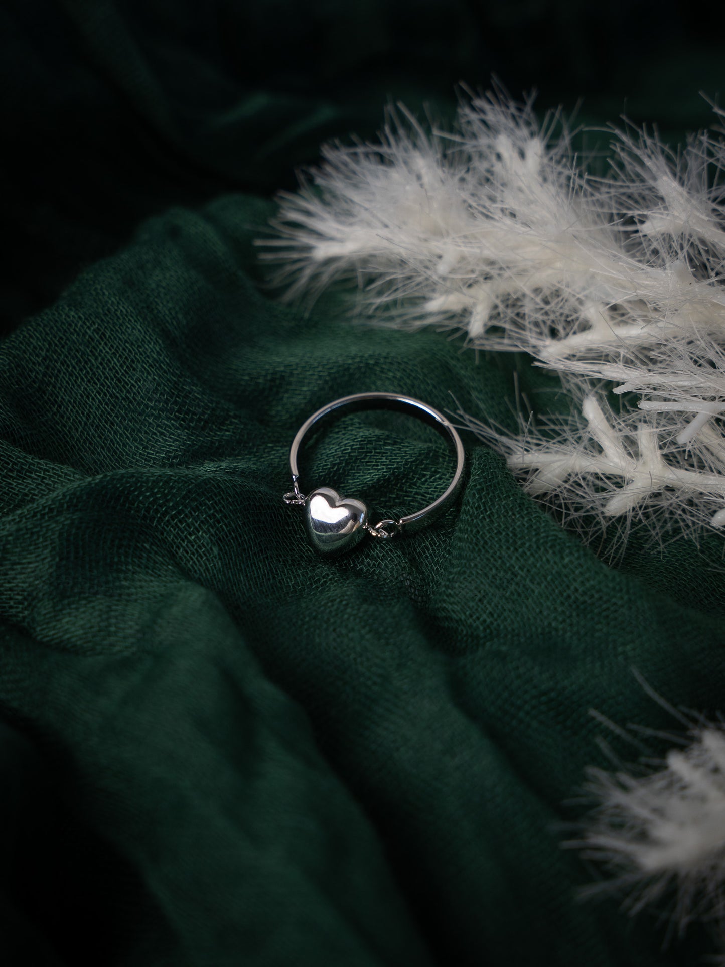 Aveline Ring