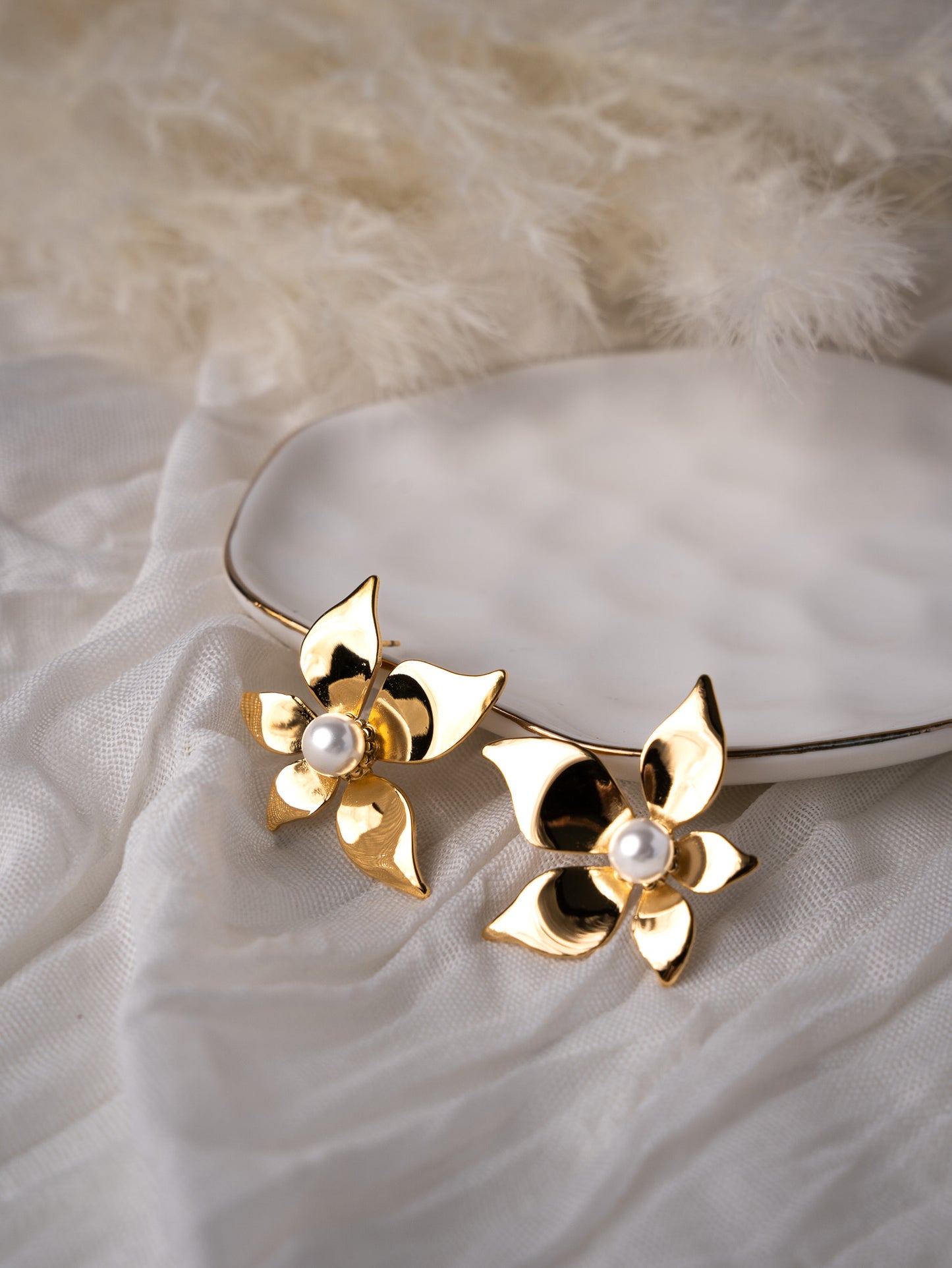 Fioré Earrings