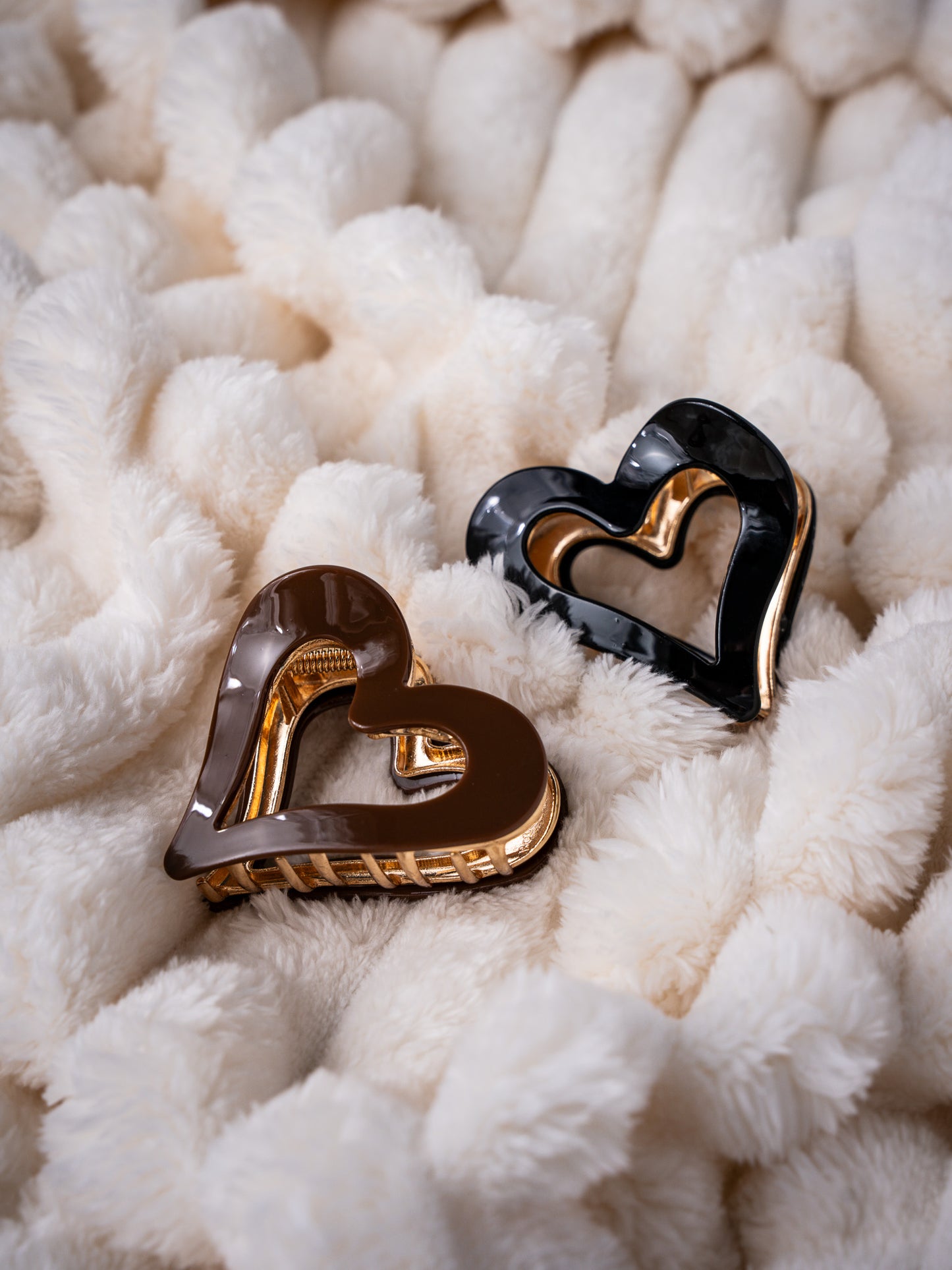 Heart Claws Black