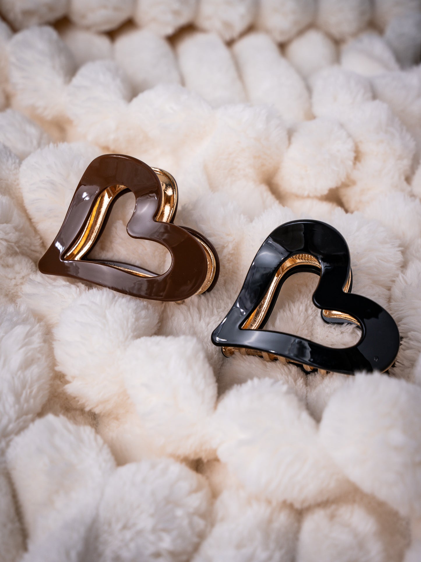 Heart Claws Black