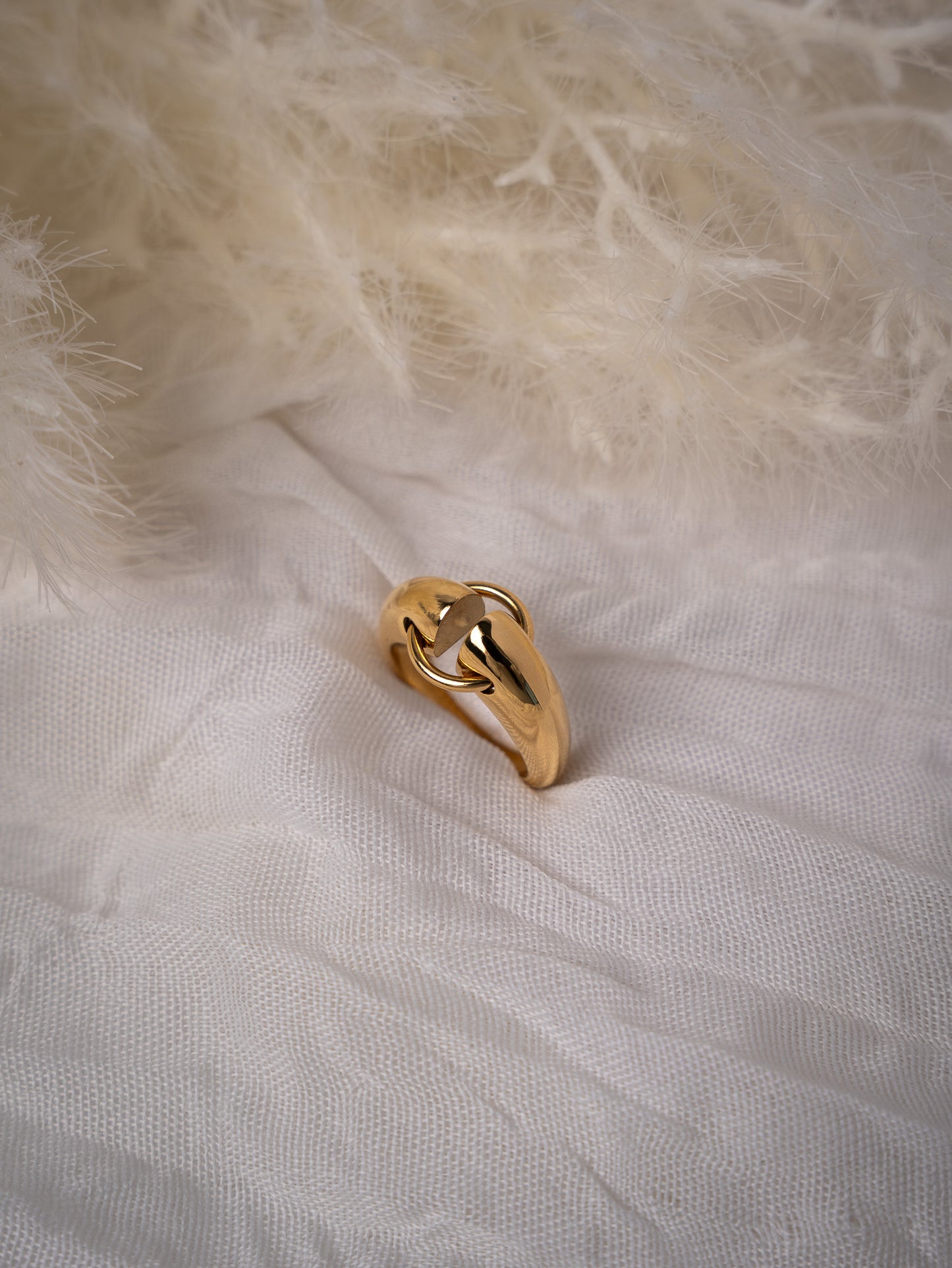 Belova Ring