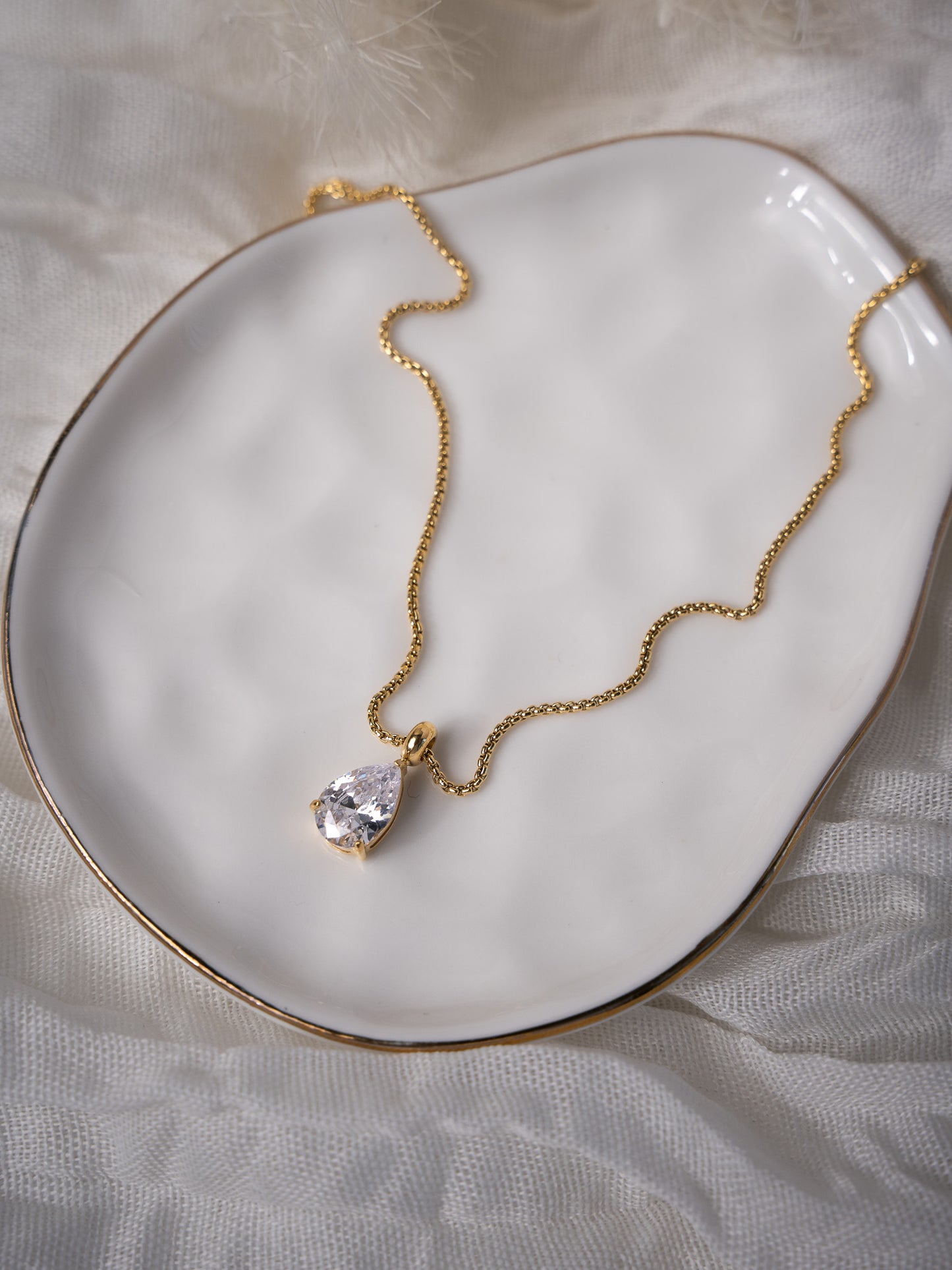Serra Necklace