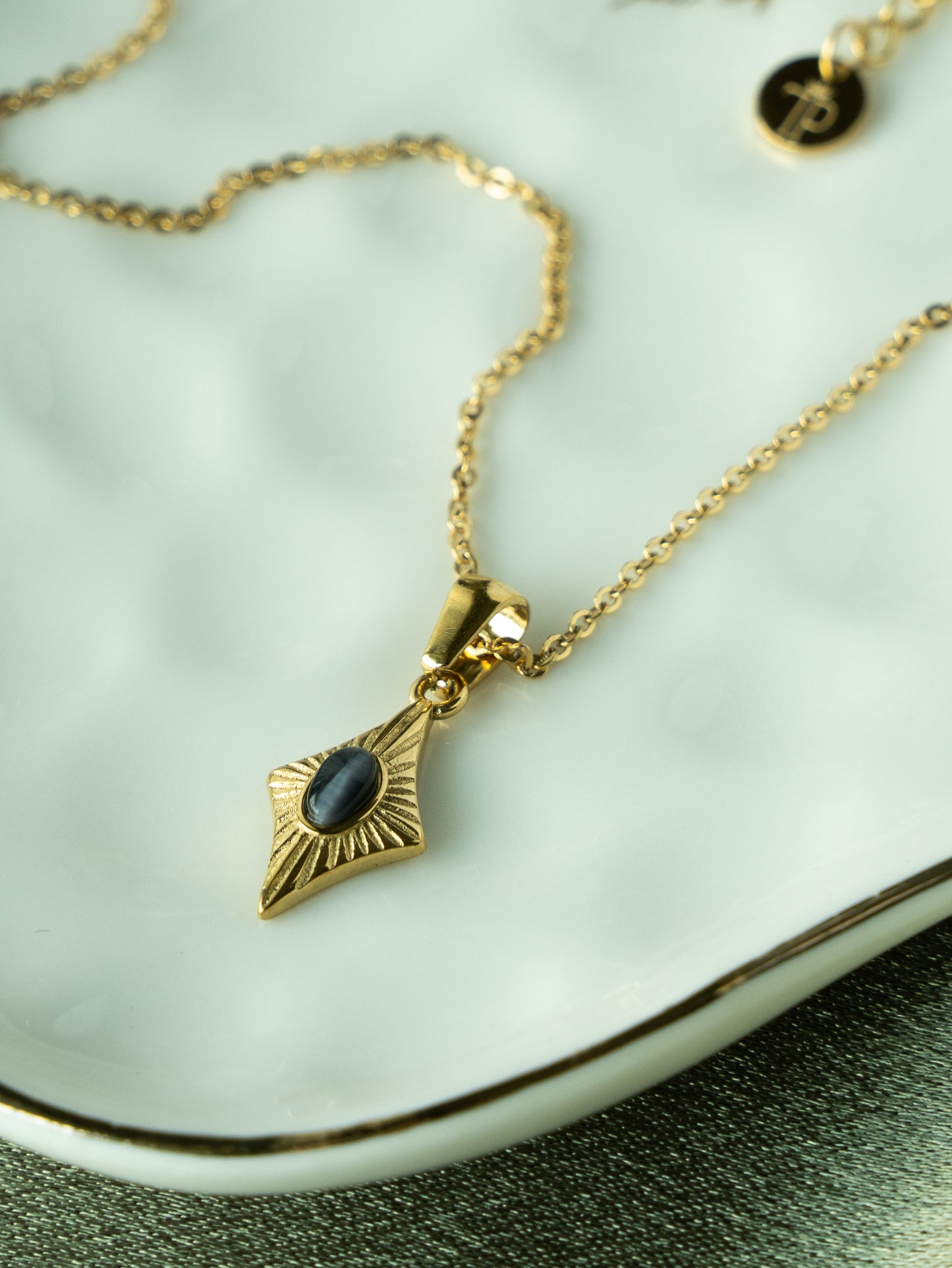 Black Zephyr Necklace